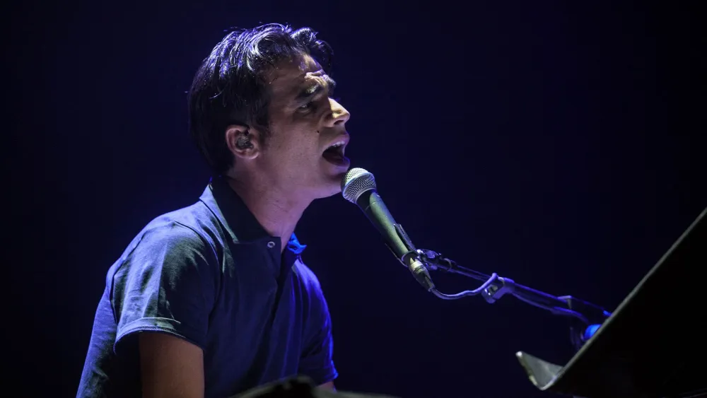 Israeli singer Aviv Geffen performing at the Jerusalem Theater, June 3, 2012. Photo: Uri Lenz/Flash90.