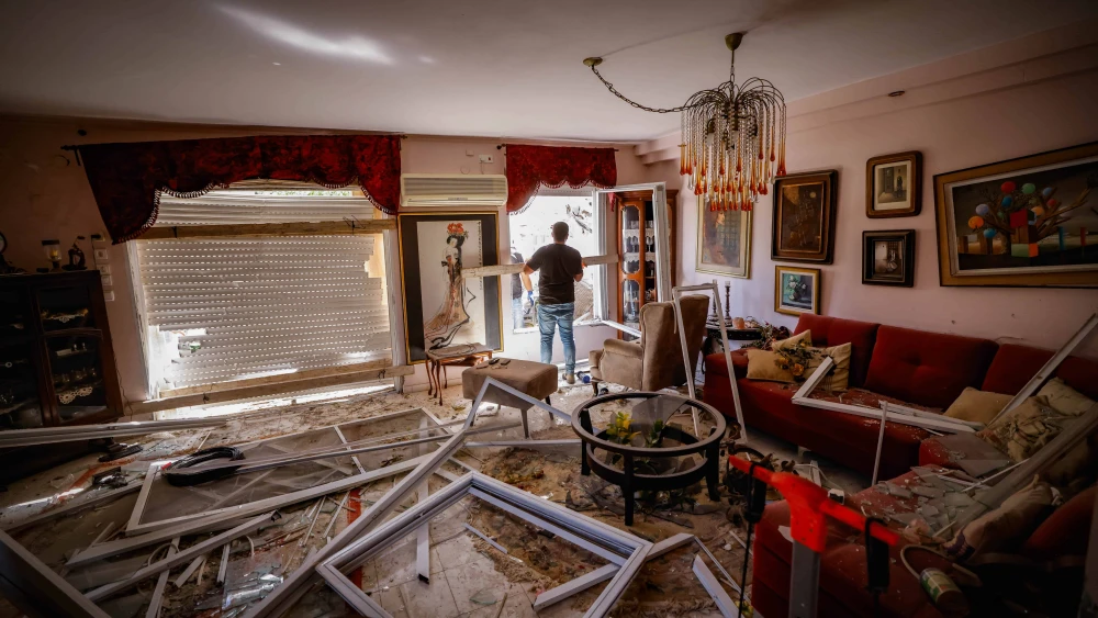 A home in Kiryat Bialik after a Lebanese rocket attack, Sept. 22, 2024. Photo by Chaim Goldberg/Flash90.