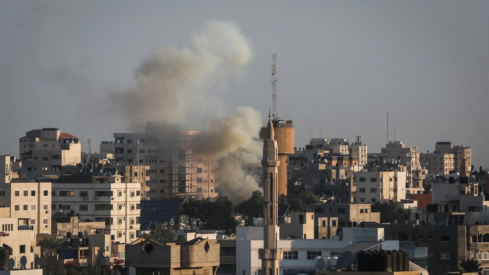 Rockets are fired from Gaza towards Israel following the targeted killing of Palestinian Islamic Jihad field commander Baha Abu al-Ata by Israel on Nov. 12, 2019. Photo by Hassan Jedi/Flash90.