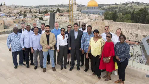Israeli Ambassador to the United Nations Danny Danon took fellow ambassadors to the Aish World Center in Jerusalem. Credit: Aish HaTorah.