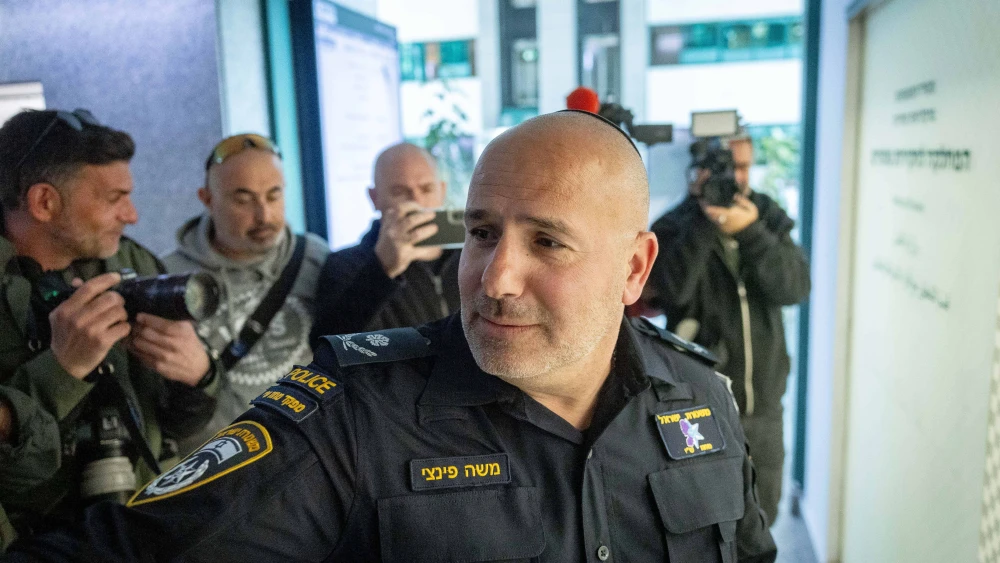 Judea and Samaria District Commander Moshe Pinchi arrives at the Police Internal Investigations Department in Jerusalem, Feb. 4, 2025. Photo by Chaim Goldberg/Flash90.