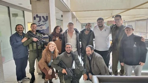 A solidarity visit to the Israeli town of Eli. Photo: Bryan Leib.