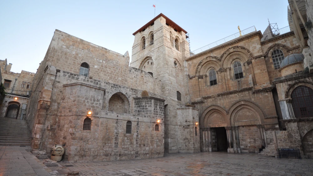 The entrance of the Church of the Holy Sepulchre in Jerusalem, Sept. 5, 2012. Photo by Jorge Láscar via Wikimedia Commons.