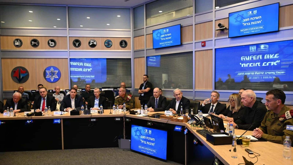 Prime Minister Benjamin Netanyahu convenes the Security Cabinet at the Kirya military headquarters in Tel Aviv after the surprise attack by Hamas, Oct. 7, 2023. Photo by Haim Zach/GPO.