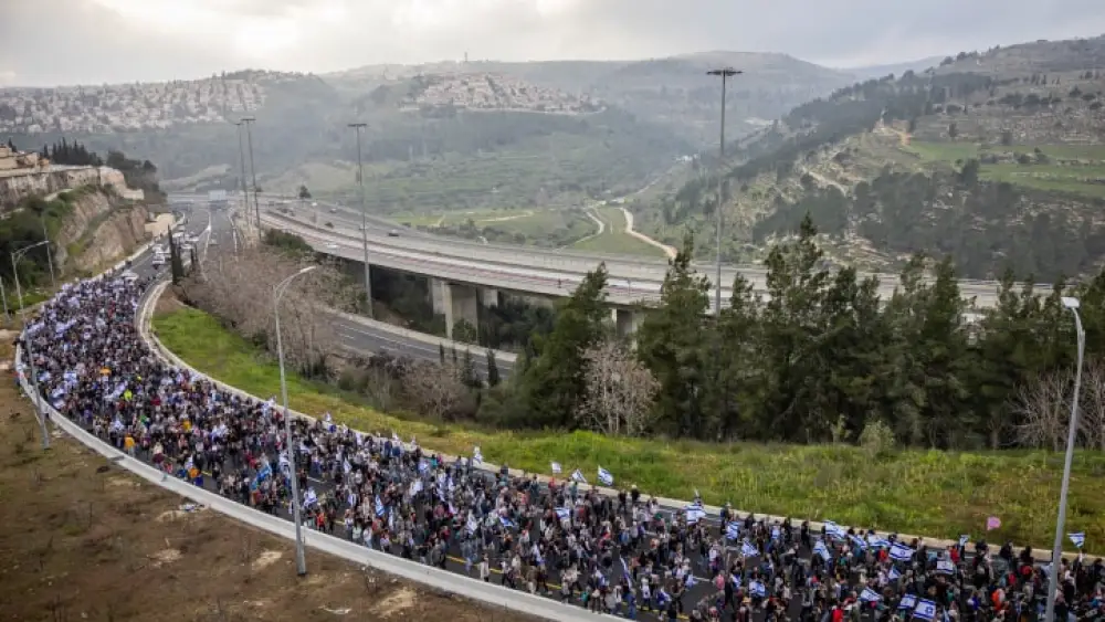 Thousands of Israelis marched in solidarity with those held captive by Hamas terrorists in Gaza, March 2, 2024. Photo by Yonatan Sindel/Flash90.