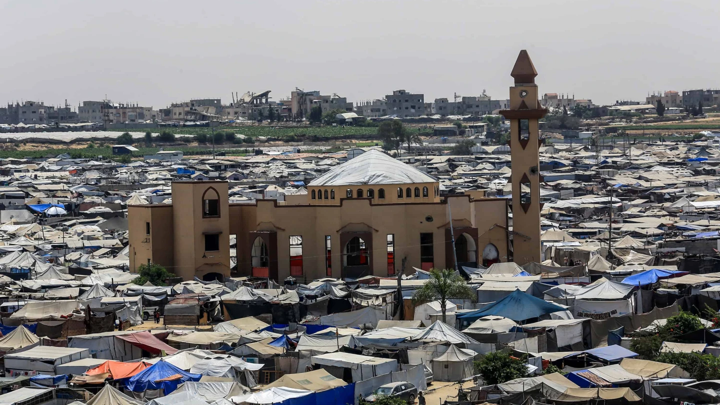 EU launches nearly $1 billion Gaza recovery fund, ties aid to Hamas disarmament and PA reforms