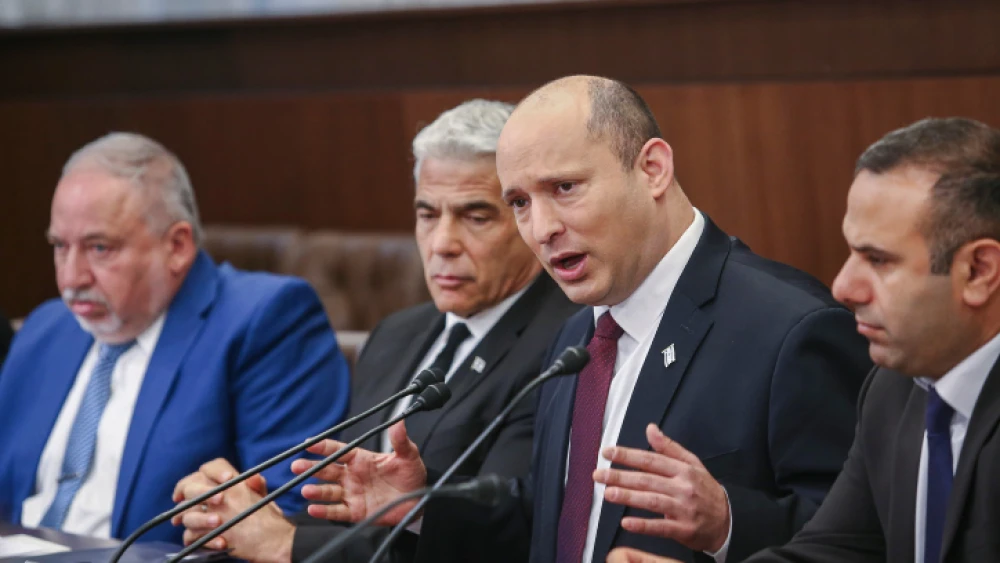Then-Prime Minister Naftali Bennett leads a Cabinet meeting at the Prime Minister's Office in Jerusalem, June 19, 2022. Photo by Alex Kolomoisky/POOL.