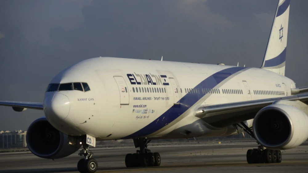 An El Al passenger jet at Ben-Gurion International Airport on Aug. 17, 2016. Photo by Tomer Neuberg/Flash90.