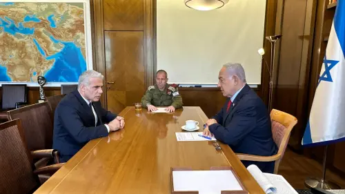 Prime Minister Benjamin Netanyahu updates opposition leader Yair Lapid on "Operation Shield and Arrow," May 10, 2023. Credit: Courtesy.
