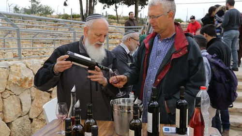 A wine festival at the Gush Etzion Winery in Israel on March 22, 2015, ahead of Passover. Credit: Gershon Elinson/Flash90.