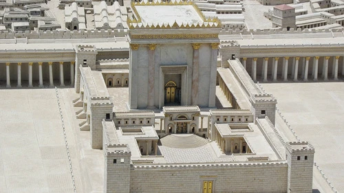 A model of King Herod I's renovated version of the Second Jewish Temple in Jerusalem. Credit: Ariely via Wikimedia Commons.