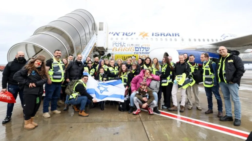 Dream Doctors accompanying an Israeli medical mission to help Ukrainian refugees. Photo by Ilanit Turgeman
