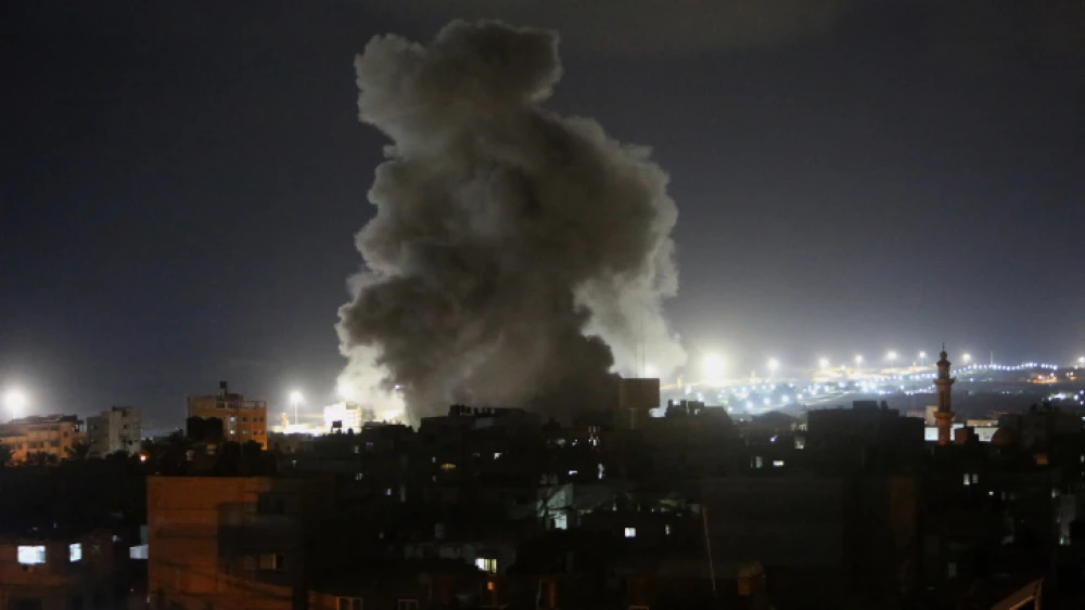 Israeli airstrikes in the Gaza Strip on Aug. 6, 2022. Photo by Abed Rahim Khatib/Flash90.