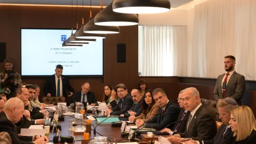 Israeli Prime Minister Benjamin Netanyahu leads the weekly Cabinet meeting in Jerusalem, Feb. 12, 2023. Photo by Amos Ben-Gershom/GPO.