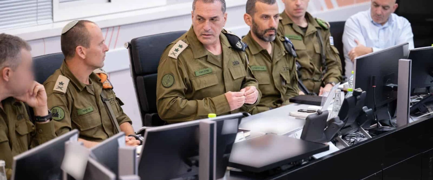 OC Home Front Command Maj. Gen. Shai Klapper (second from left) and Israel Defense Forces Chief of Staff Lt. Gen. Eyal Zamir (third from left) at Home Front Command headquarters in Ramle, March 8, 2026. Credit: IDF.