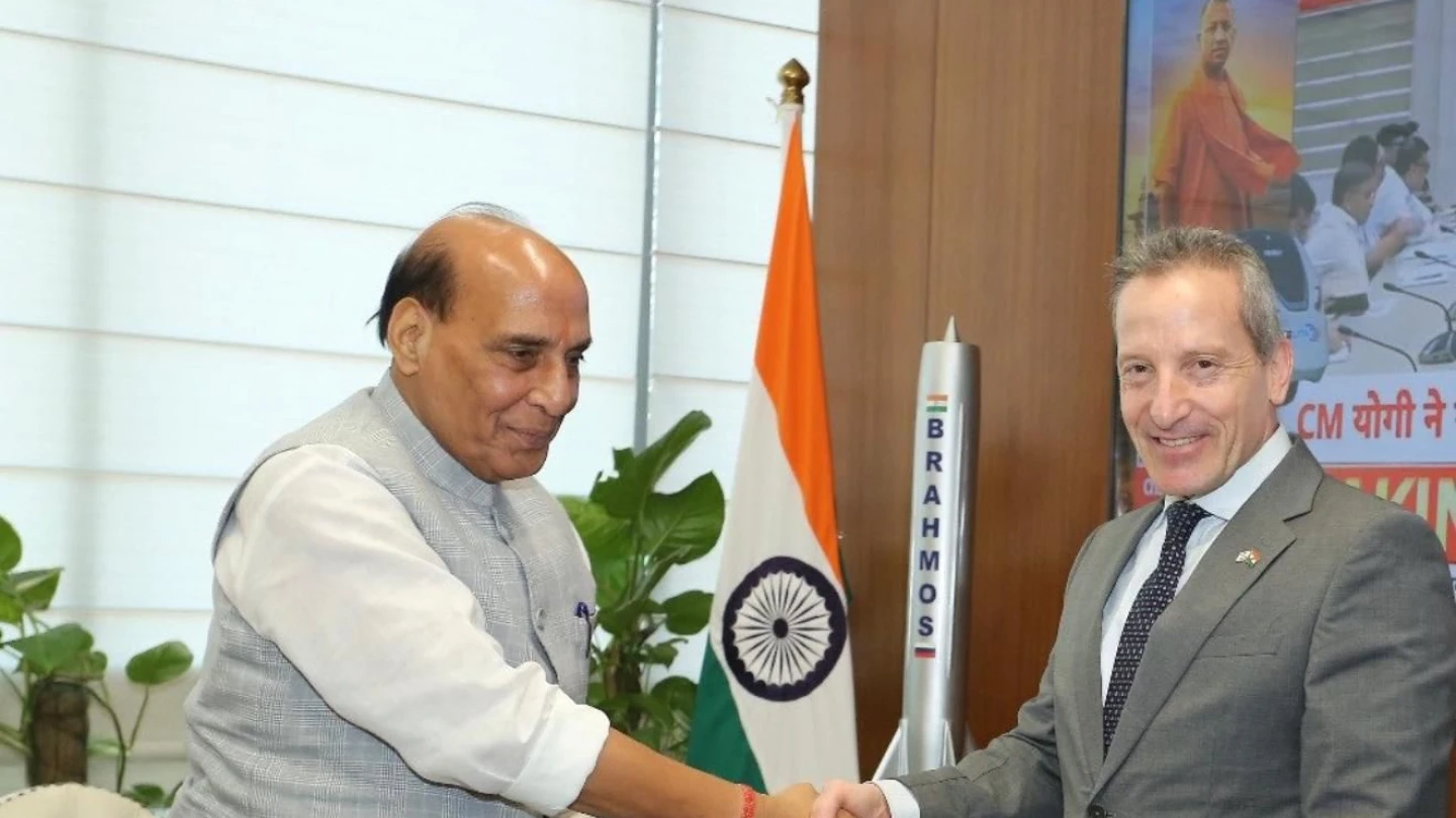 Israel and India deepen defense ties as arms deals expand past $8 billion