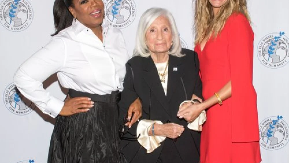 From left to right, Oprah Winfrey, Marion Wiesel and Julia Roberts at The Elie Wiesel Foundation for Humanity’s gala last week in New York City. Winfrey received the foundation’s inaugural Legacy Award. Credit: The Elie Wiesel Foundation for Humanity.