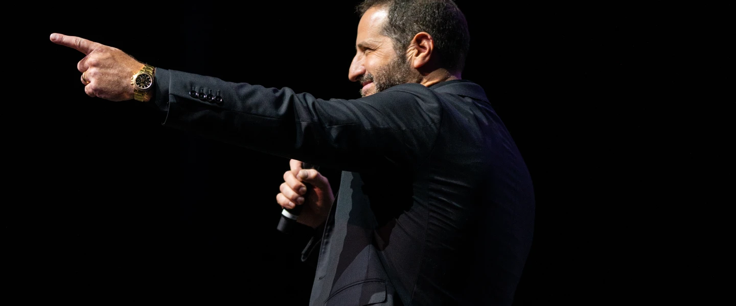 Modi Rosenfeld Comedian Modi: Laugh at yourself, and the world will laugh with you ...