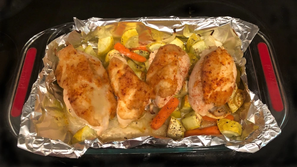 Crusty Hummus Chicken With Summer Veggies. Photo by Ethel G. Hofman.