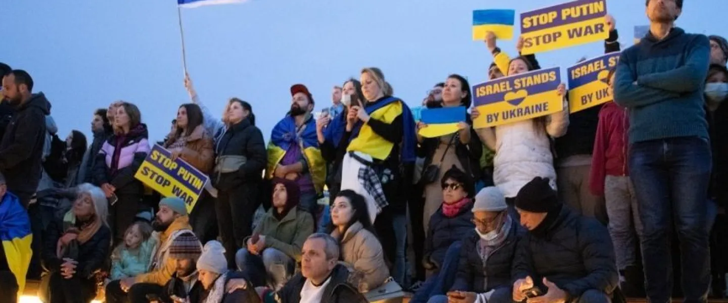 A pro-Ukraine protest in Tel Aviv on March 20, 2022. Photo by David Isaac.