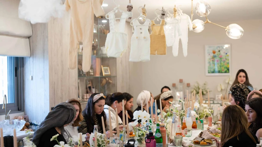 The baby shower in Modi'in for wives of IDF reservists, Nov. 24, 2024. Photo by Kira Kletsky.