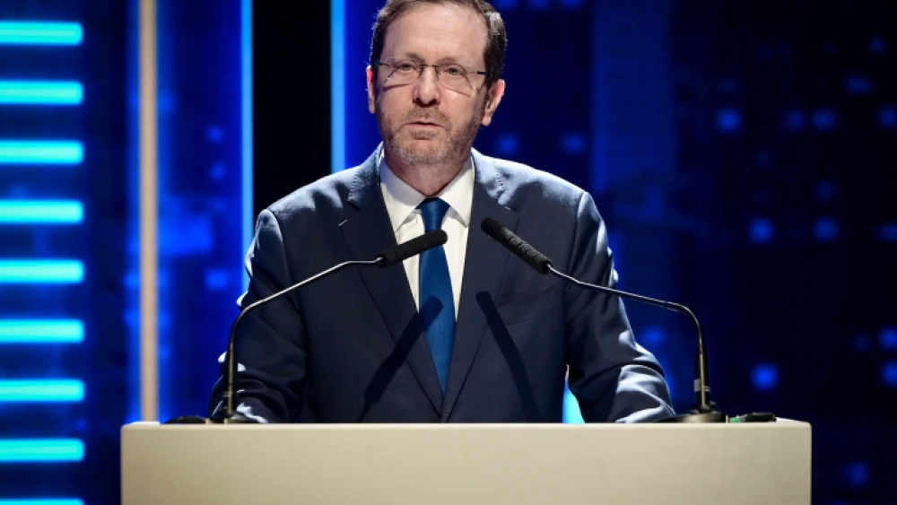 Israeli President Isaac Herzog attends an Honorary Citizenship Ceremony in Tel Aviv, March 13, 2023. Photo by Avshalom Sassoni/Flash90.
