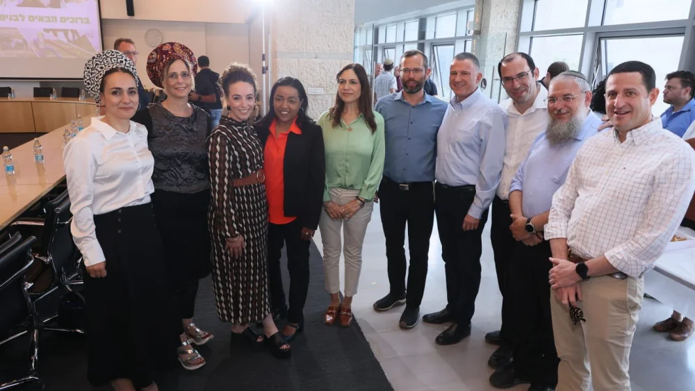 Members of the Knesset's Land of Israel Caucus tour the Binyamin region, June 15, 2023. Photo by David Weil/Regavim via Twitter.