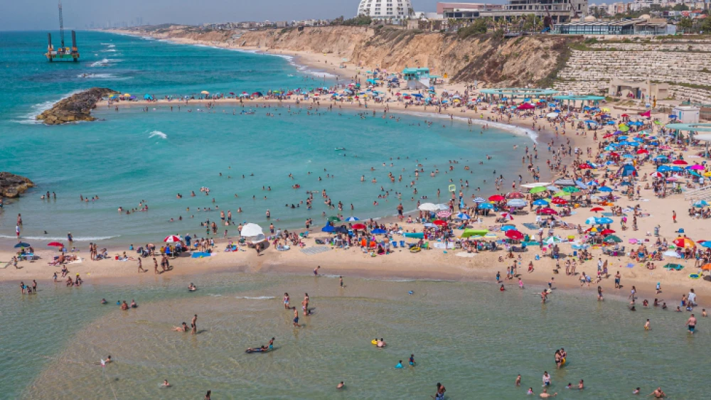 An aerial view of the beach in the southern Israeli coastal city of Ashkelon, on June 1, 2019. Photo by Edi Israel/Flash90.