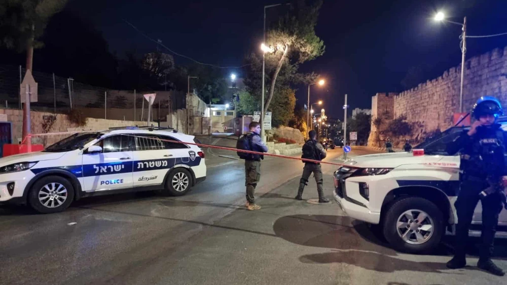Police forces at the scene of a terrorist shooting just outside the Old City of Jerusalem, Oct. 12, 2023. Credit: Israel Police.
