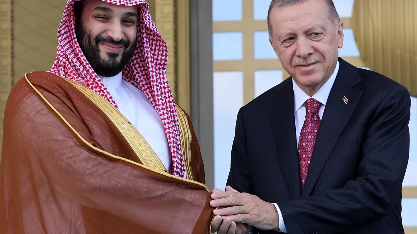 Pakistan, Saudi Arabia, Turkey sign NATO-style defense pact