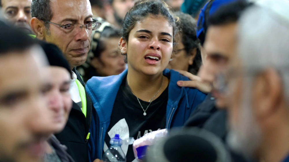Mourners attend the funeral of 50-year-old Tamir Avihai at Ariel Cemetery in Samaria, Nov. 15, 2022. Avihai was killed when a terrorist rammed his car into him near Ariel earlier in the day. Photo by Erik Marmor/Flash90.