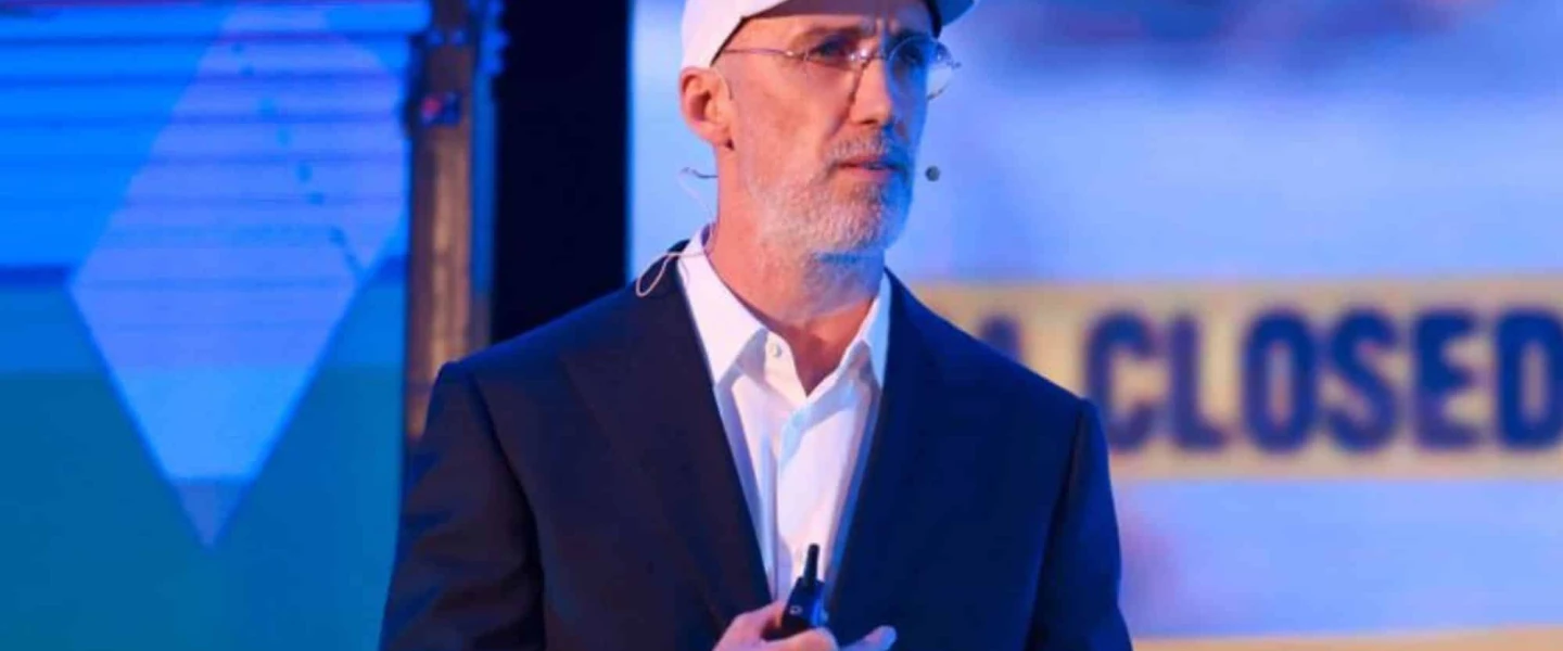 Yael Foundation co-founder Uri Poliavich speaks at the organization’s annual conference in Cyprus, Feb. 4, 2025. Credit: Yael Foundation.