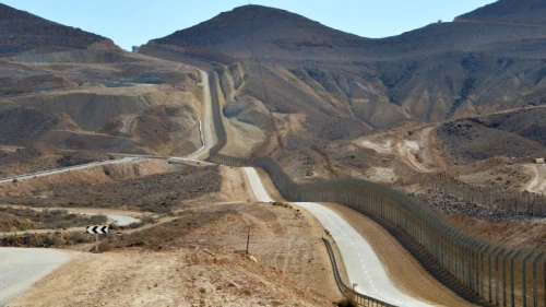 The Egyptian border as seen from Road 10 in southern Israel, Dec. 5, 2018. Photo by Yossi Zeliger/Flash90.