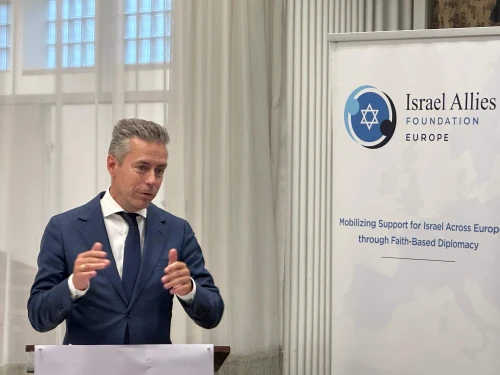 Dutch MP Chris Stoffer addresses a meeting of the Israel Allies legislators at the legislature in The Hague, Sept. 10, 2025. Credit: Israel Allies Foundation.