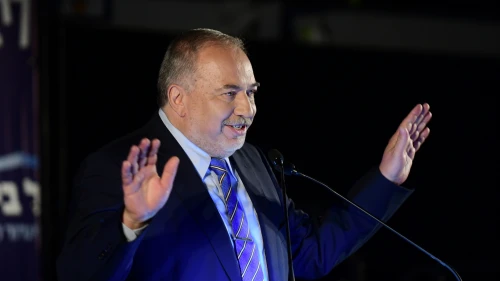 Israel Beiteinu chairman Avigdor Lieberman speaks during his party's election campaign conference in Tel Aviv, July 30, 2019. Photo by Tomer Neuberg/Flash90.