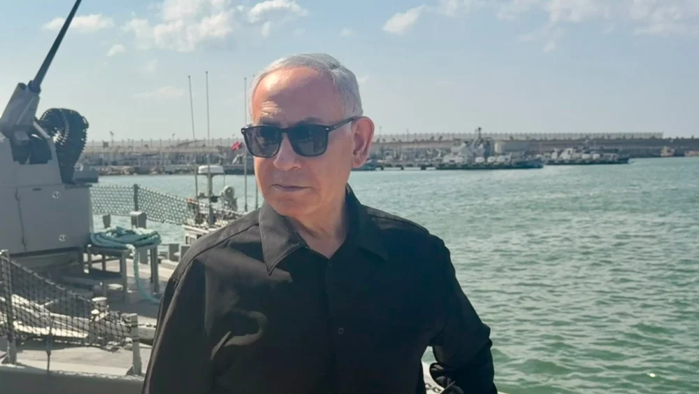 Prime Minister Benjamin Netanyahu visits the Navy base in Ashdod, Oct. 4, 2026. Credit: PMO.