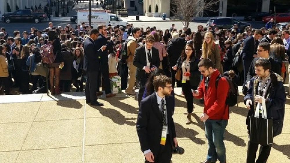 J Street U students gather for a march to the Hillel International headquarters in Washington, D.C., back in March of 2015. Credit: Paul Miller.