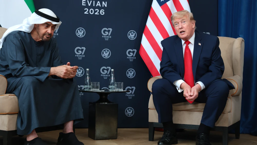U.S. President Donald Trump speaks with UAE President Sheikh Mohamed bin Zayed Al Nahyan on the sidelines of the G7 summit in Evian-les-Bains, France, on June 16, 2026. Photo by Anna Moneymaker/Getty Images.