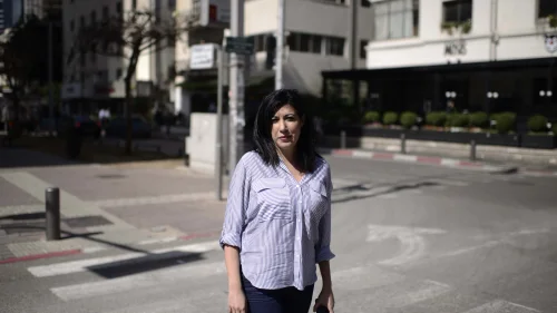 Shimrit Meir when she was editor-in-chief of “Al-Masdar” (“The Source”), an online Arabic-language newspaper, in Tel Aviv, on March 2, 2105. Photo by Tomer Neuberg/Flash90.