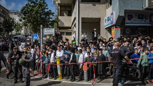 The scene where a missile fired from Iran caused damage in Bnei Brak, central Israel, March 15, 2026. Photo by Chaim Goldberg/Flash90.