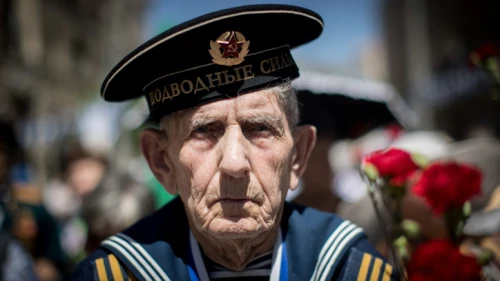Russian-Israeli World War II veterans take part in the Veterans Day parade in Jerusalem in honor of the Allies' victory over Nazi Germany, May 14, 2019. Photo by Yonatan Sindel/Flash90.