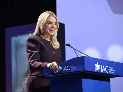 U.S. Attorney General Pam Bondi speaking at the annual Israeli-American Council National Summit in Hollywood, Fla., Jan. 16, 2026. Credit: IAC.