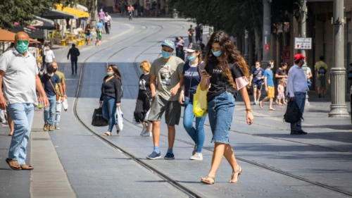 People walk in downtown Jerusalem on June 16, 2020. Photo by Olivier Fitoussi/Flash90.