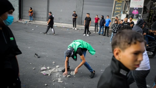 Palestinian youths clash with Israeli security forces in Shuafat, Oct. 12, 2022. Photo by Jamal Awad/Flash90.