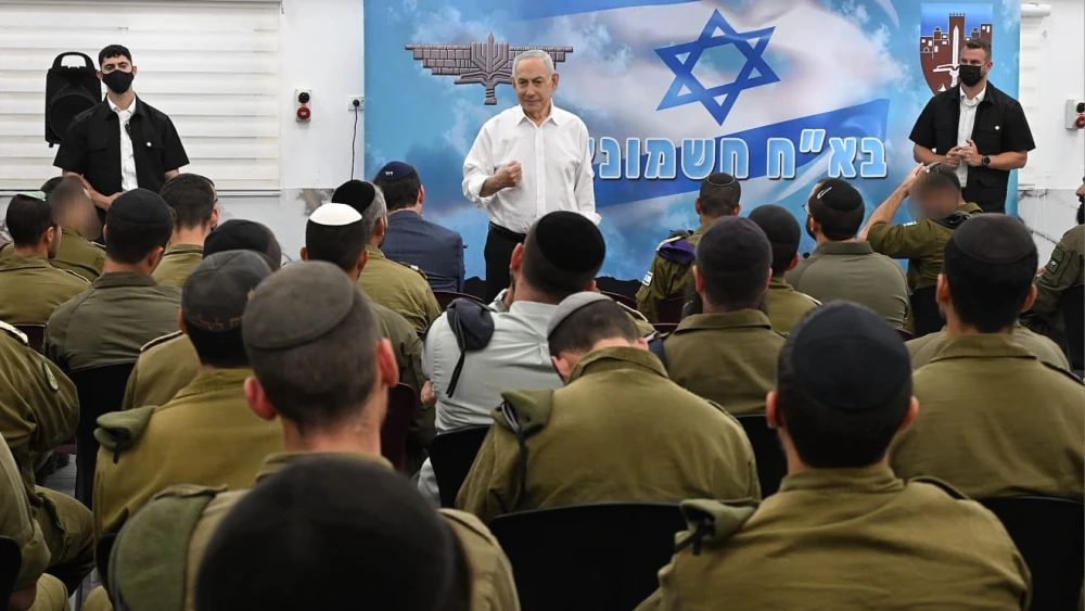 Israeli Prime Minister Benjamin Netanyahu meets with soldiers of the Israel Defense Forces' Hasmonean Brigade, May 28, 2026. Photo by Haim Zach/GPO.