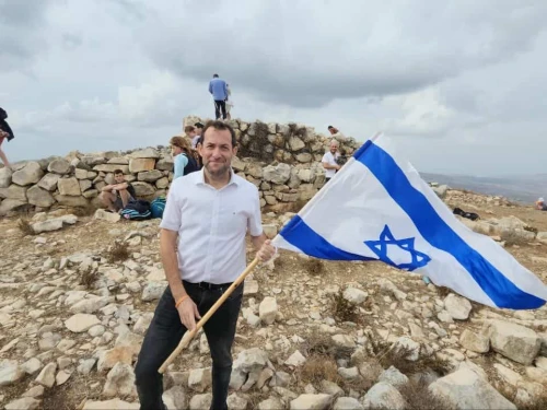 Samaria Regional Council head Yossi Dagan during a march to the site of Joshua’s Altar on Mount Ebal near Nablus, Oct. 2, 2023. Photo by Elihay Menachem/Samaria Regional Council.