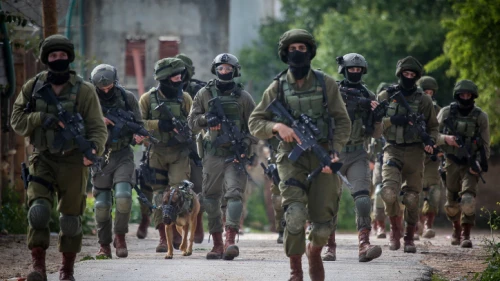 Illustrative: Israeli soldiers seen during a raid in the West Bank on March 17, 2019. Photo by Flash90.