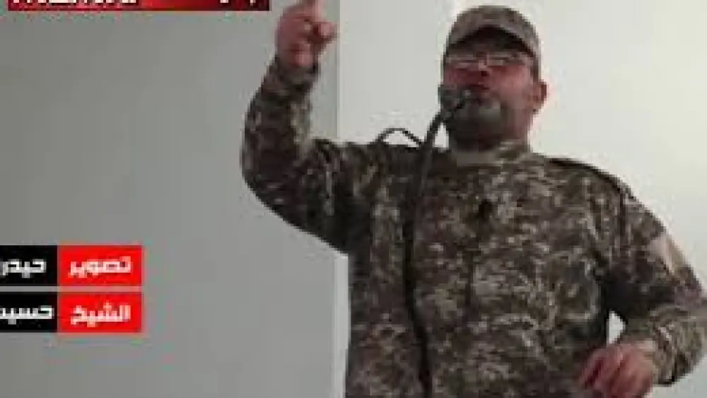 On Nov. 16, 2018, Sheikh Hussein Abu Ayada, head of the Tribes and Reconciliation Department at Hamas Ministry of Interior, delivered a Friday sermon in Rafah, dressed in military fatigues. The sermon was filmed by Haidara Al-Sharif and excerpts from it were posted by Jihad Al-Sharif on his Facebook page. Audio and video effects of fire and missile were included in the original. (MEMRI)