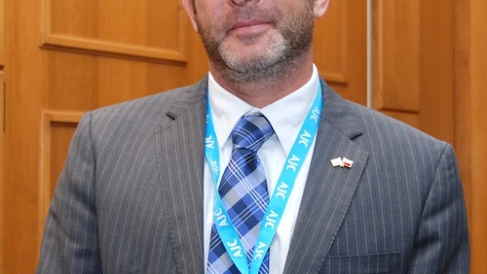 Click photo to download. Caption: Shai Agosin, president of the Chilean Jewish community, at the 2012 American Jewish Committee Global Forum. Credit: Maxine Dovere.