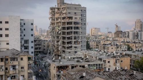 The scene where an Iranian ballistic missile hit in Bat Yam, south of Tel Aviv, June 15, 2025. Photo by Chaim Goldberg/Flash90.